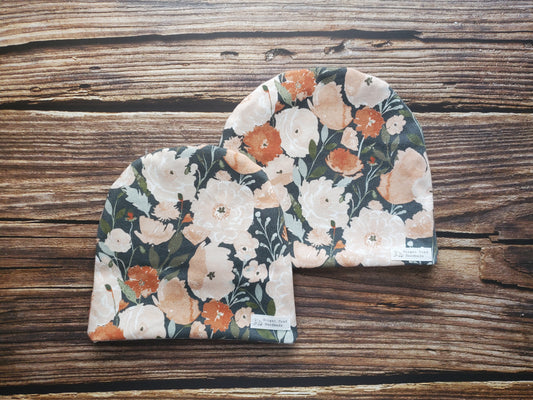 Poppy Garden Toque