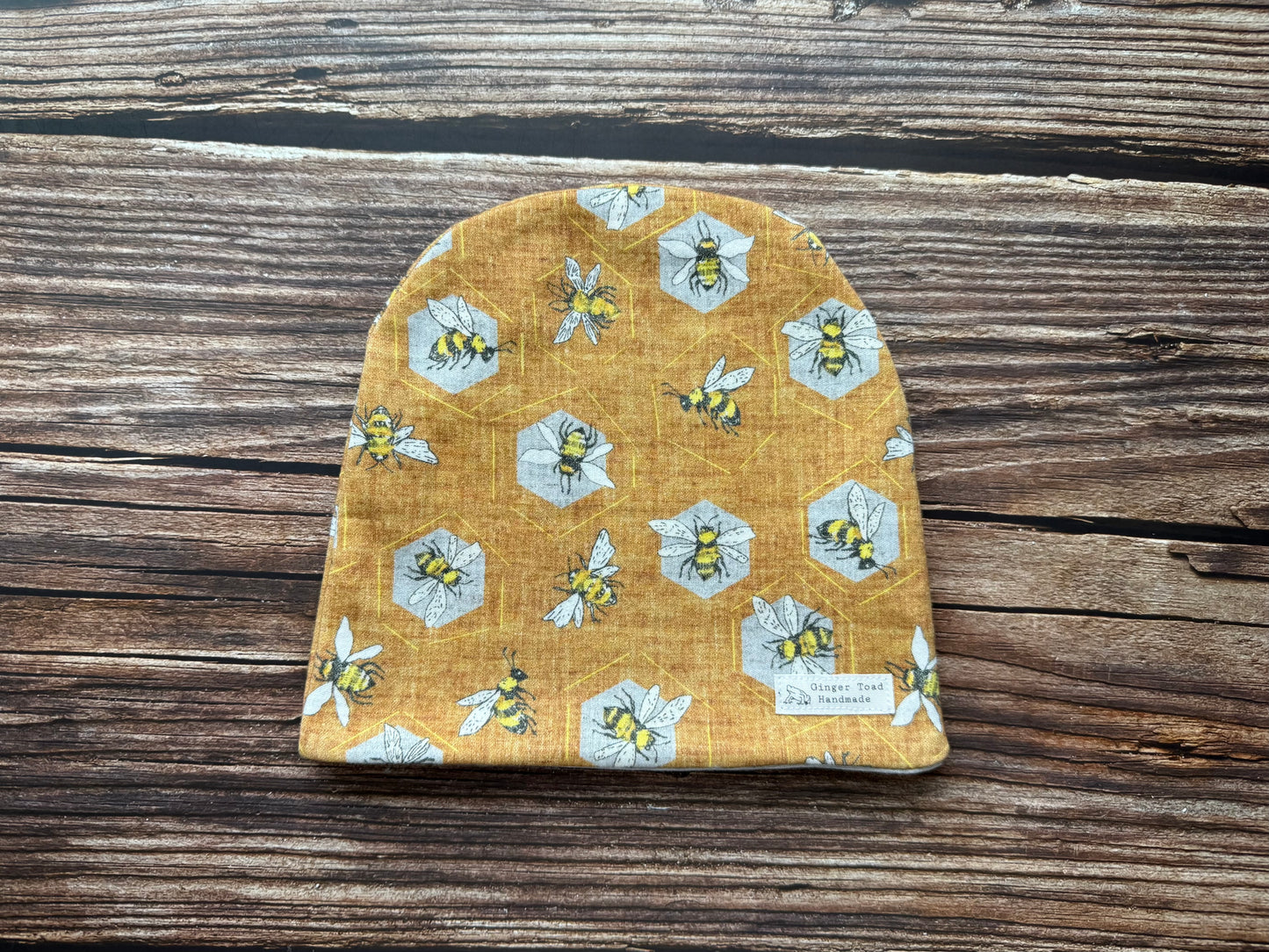Honey Bees Toque