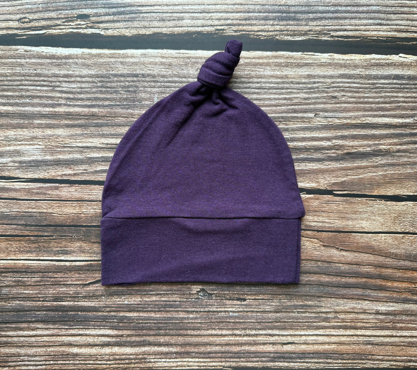 Newborn Solid Knot Toque