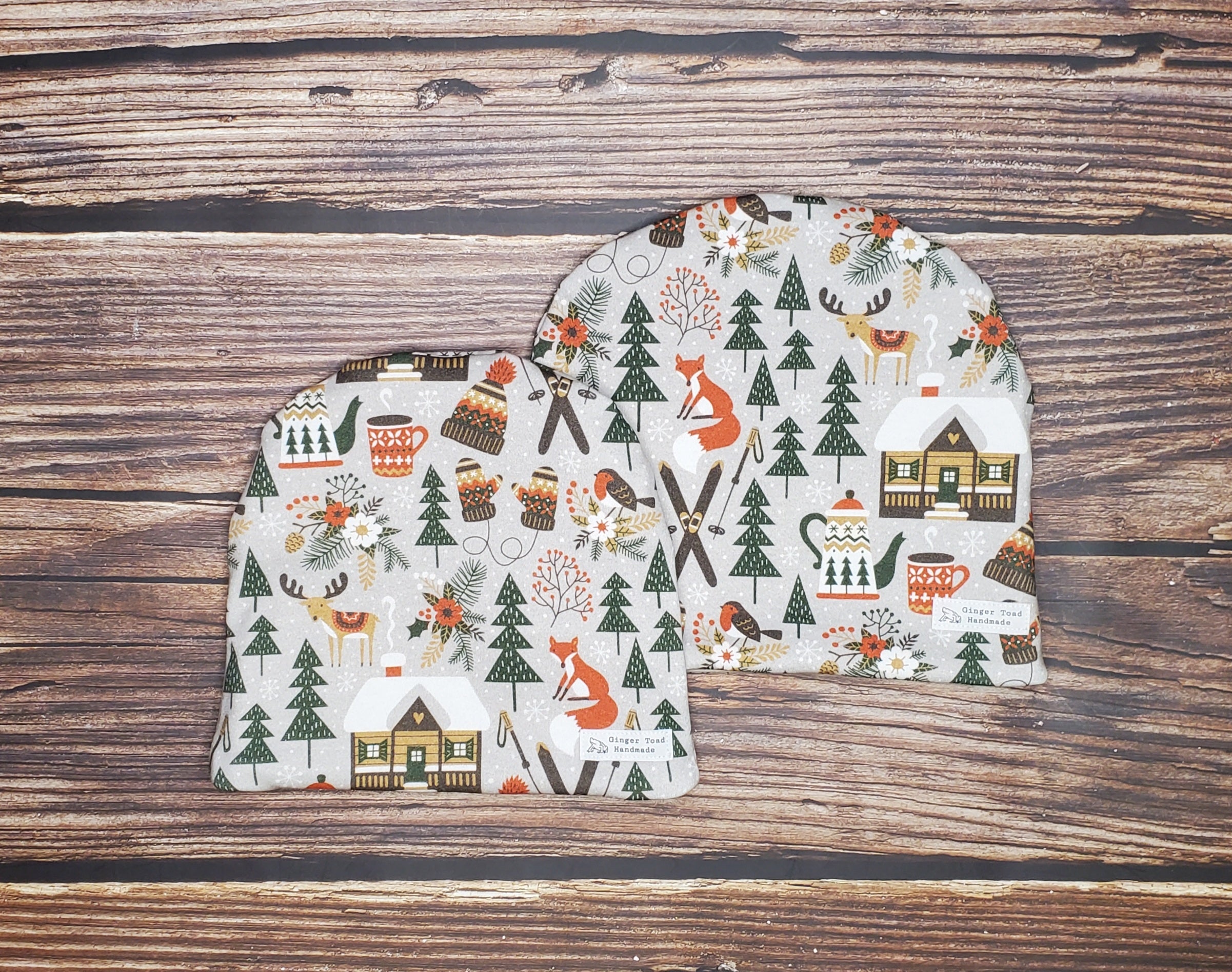 Cozy Chalet Toque
